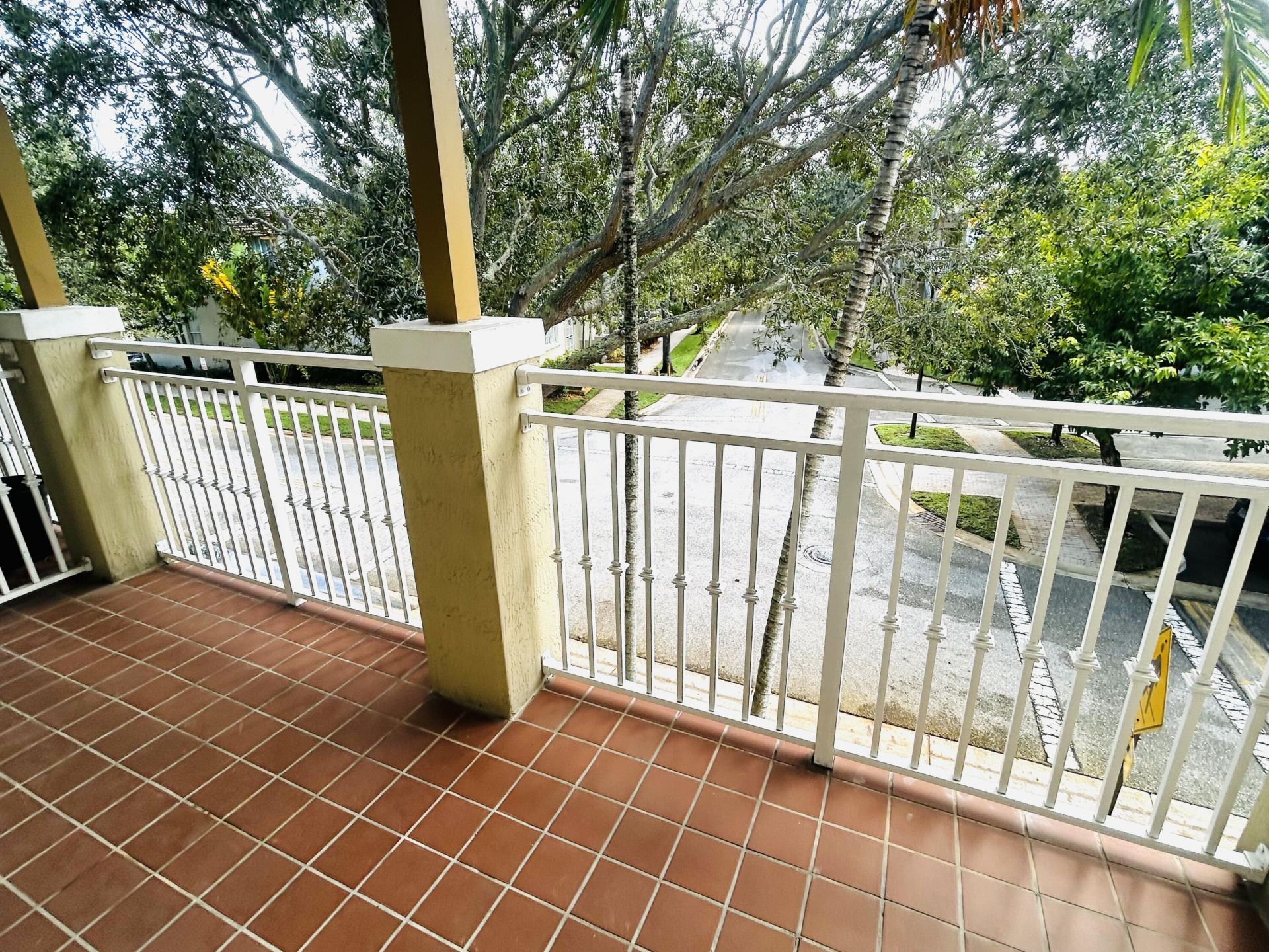 2401 NW 7th Street, Boynton Beach, FL 33426 Photo