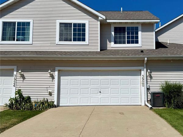 3920 SW Waterview Court SW, Unit 3, Cedar Rapids, IA 52404