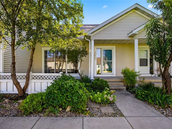3920 Waterview Court SW, Unit 3, Cedar Rapids, IA 52404