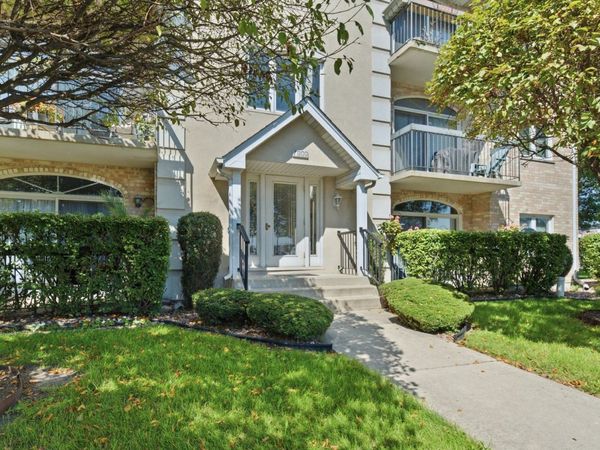 7900 Nagle Avenue , Unit 2N, Burbank, IL 60459