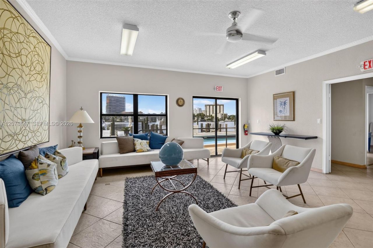 200 Golden Isles Dr , Unit 306, Hallandale Beach, FL 33009 Photo