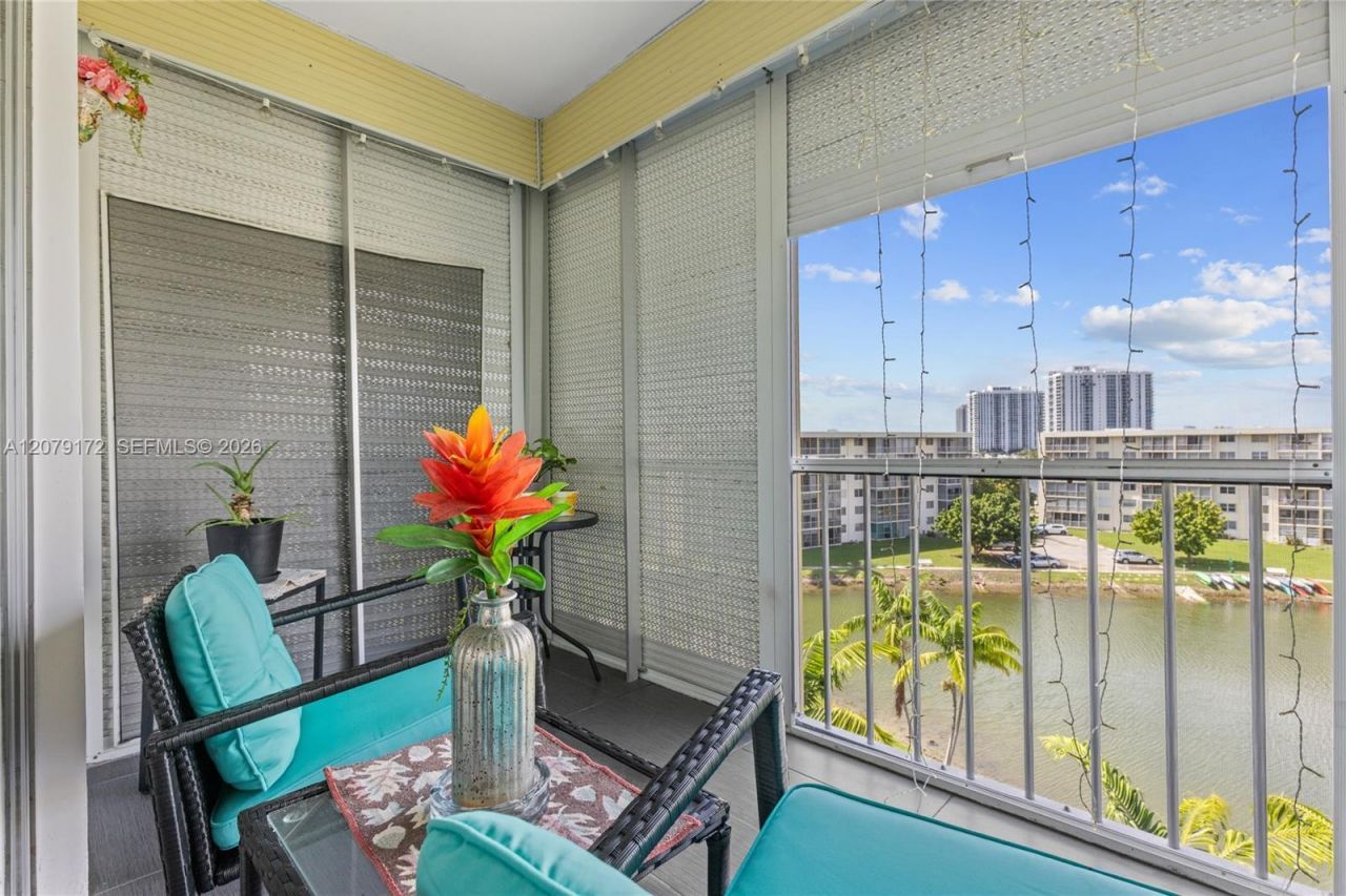 2855 Leonard Dr, Unit H605, Aventura, FL 33160 Photo