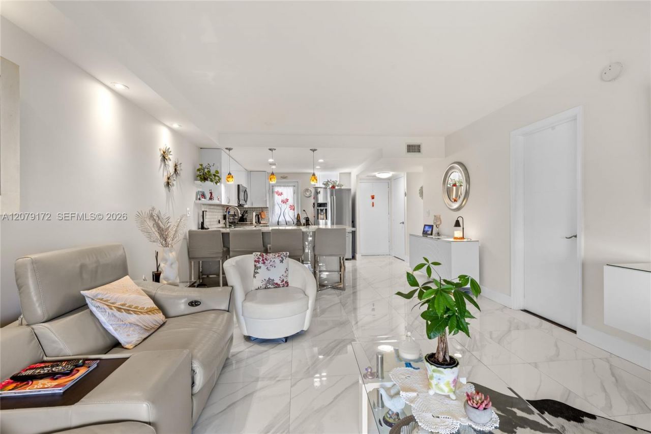 2855 Leonard Dr, Unit H605, Aventura, FL 33160 Photo