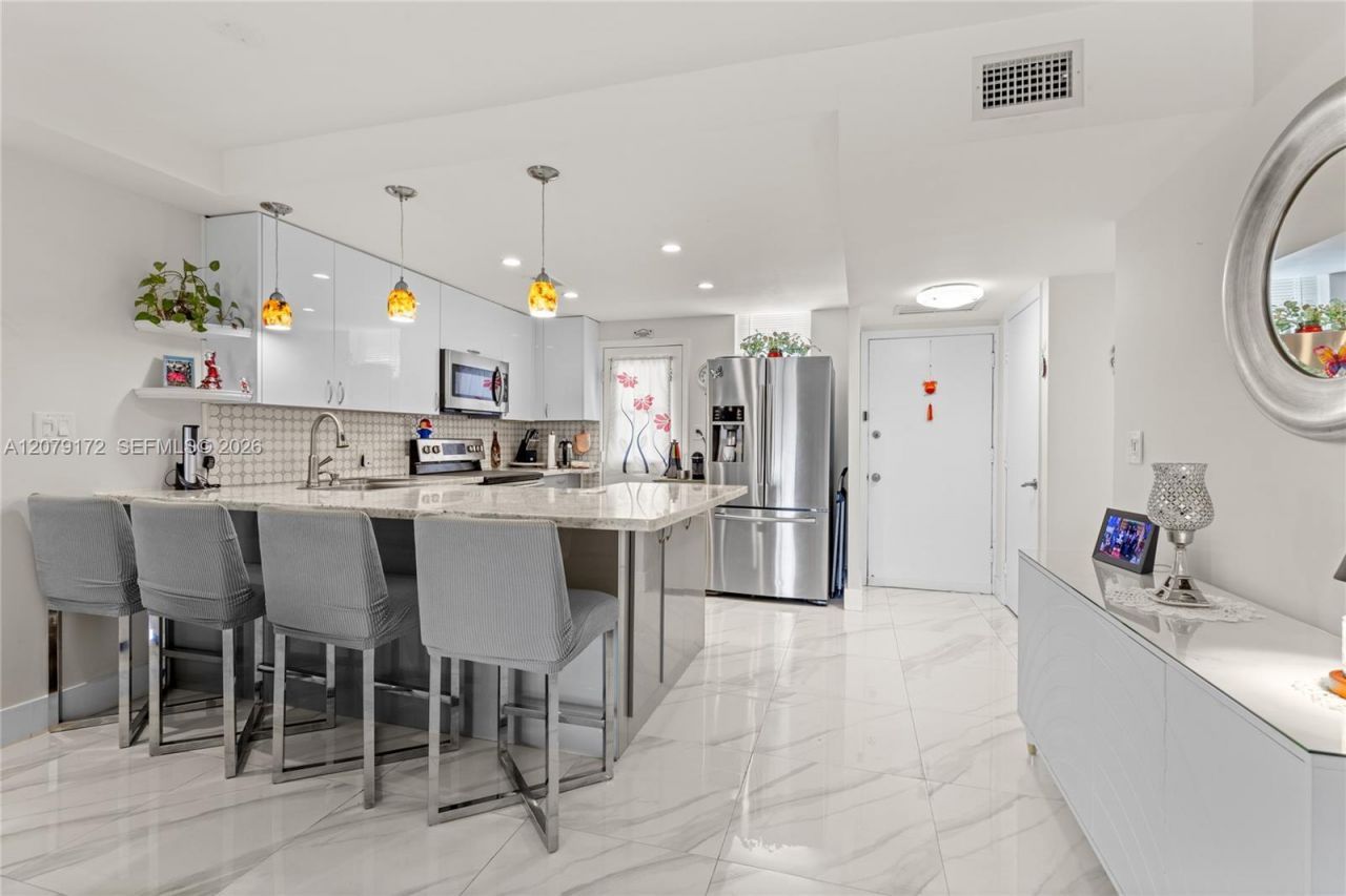 2855 Leonard Dr, Unit H605, Aventura, FL 33160 Photo
