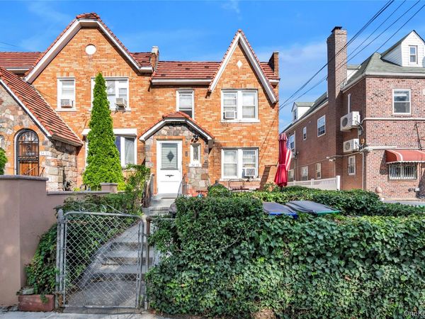 54-55 65th Place , Maspeth, NY 11378