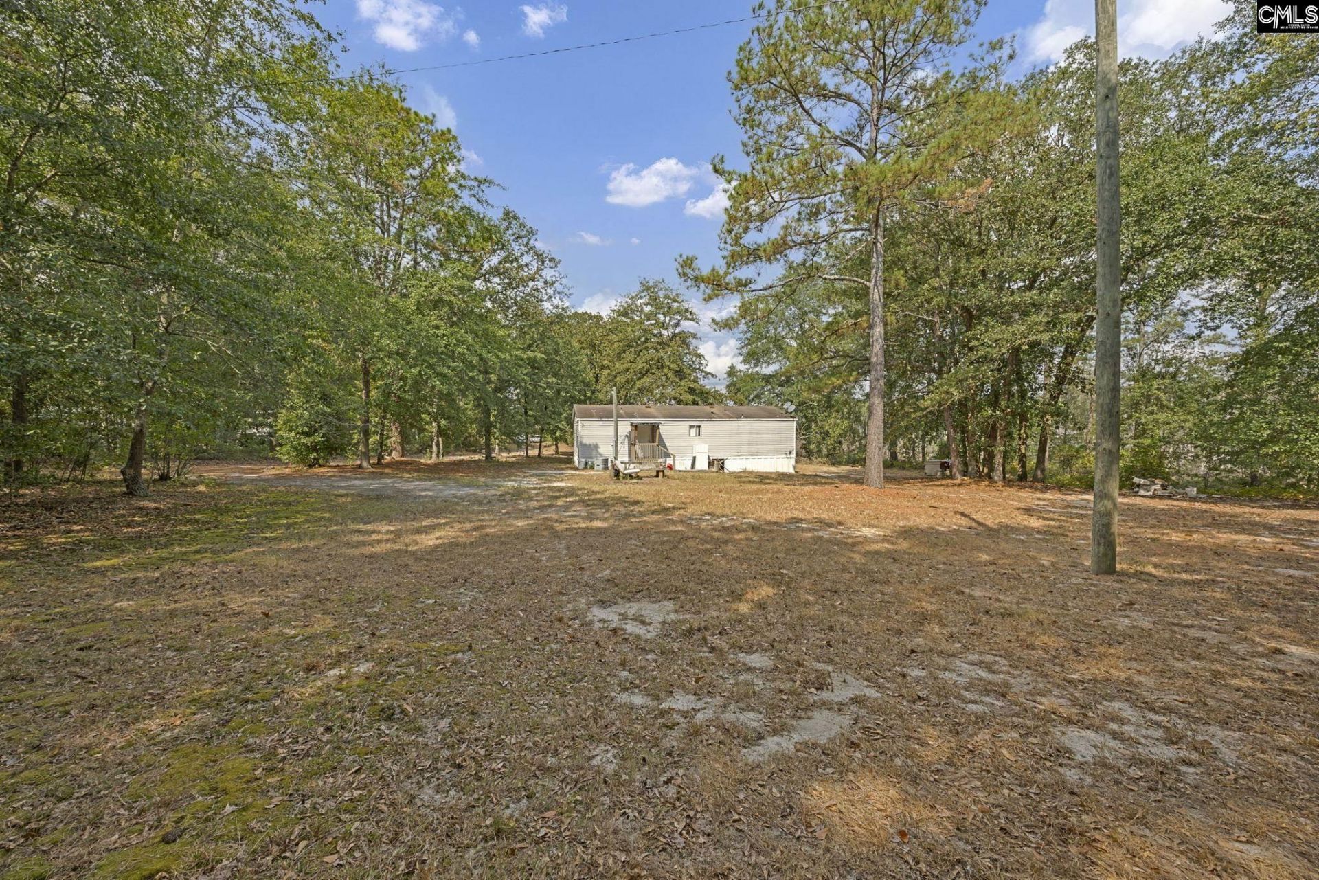 5814 Fairview Road  Photo 10