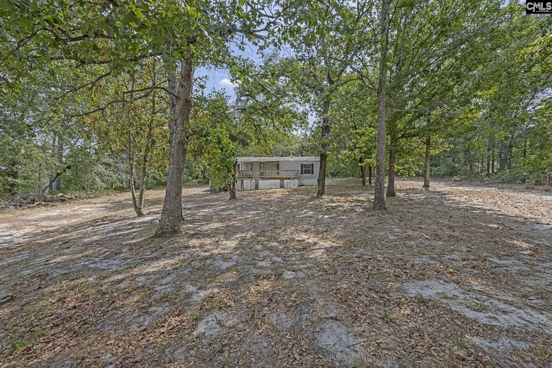 5814 Fairview Road  Photo 7