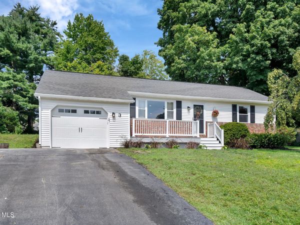 3 Colonial Court, Queensbury, NY 12804