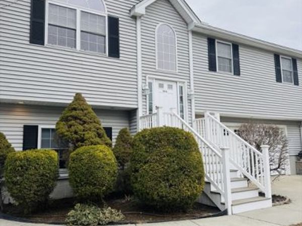 1015 Forbes St, New Bedford, MA 02745