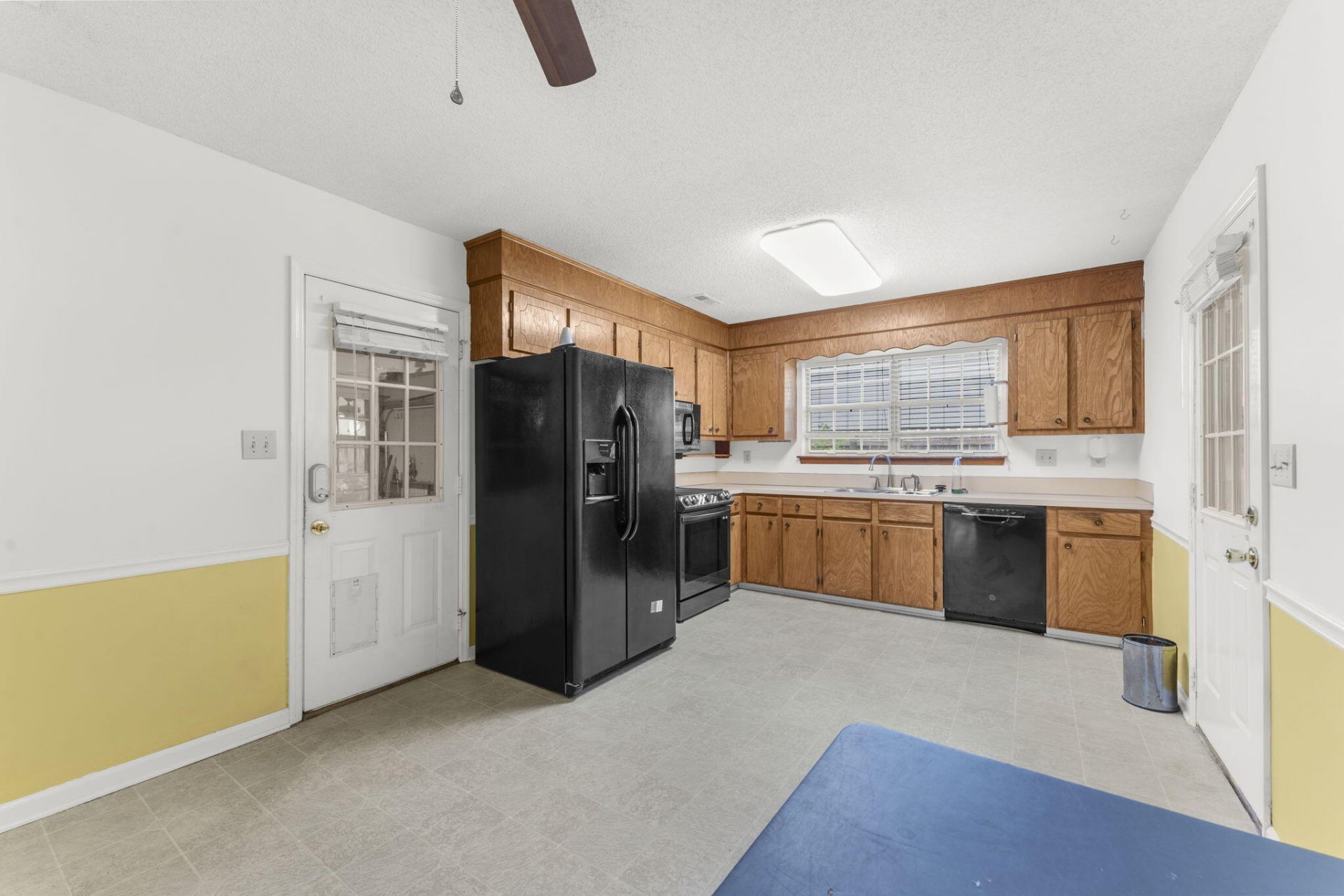 7700 Buck Pond Road Photo 11