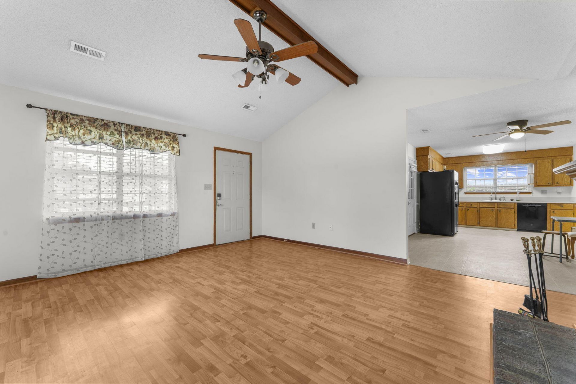 7700 Buck Pond Road Photo 8