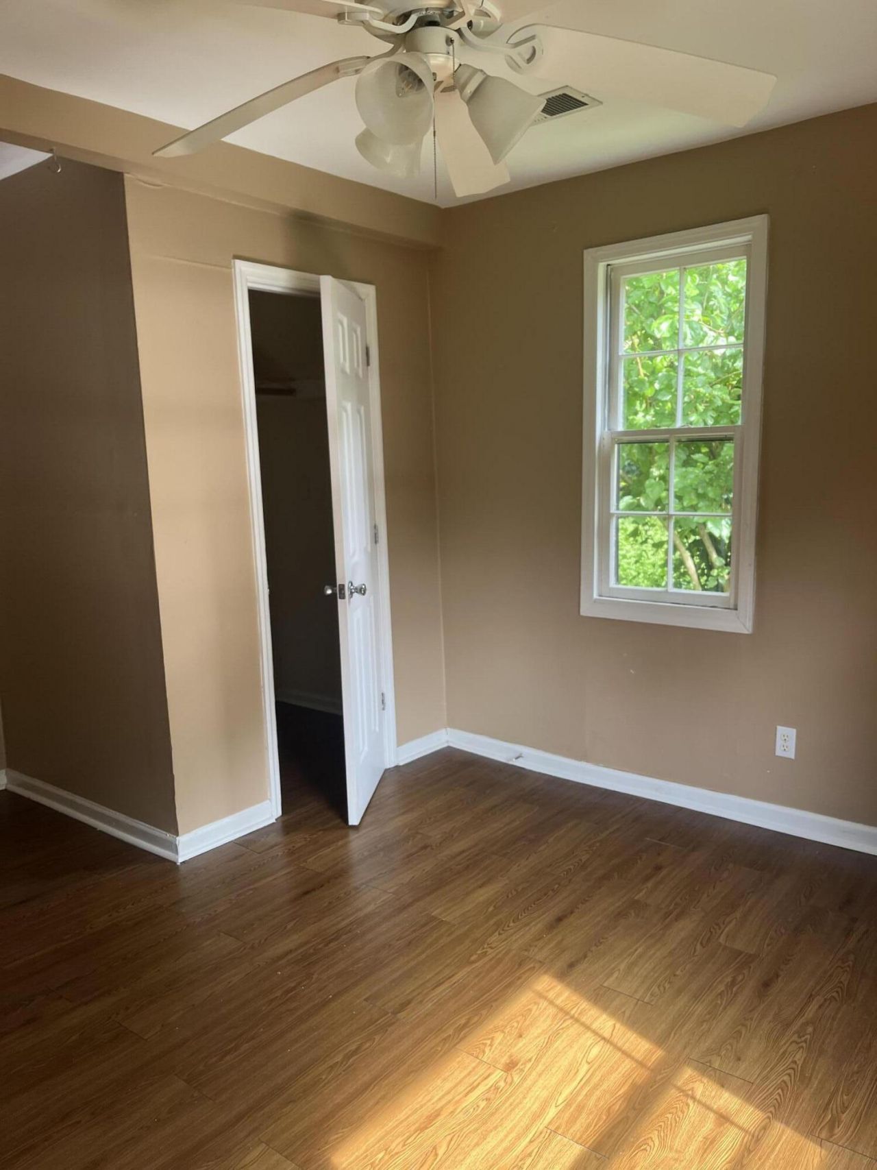 1822 Austin Avenue Photo 11