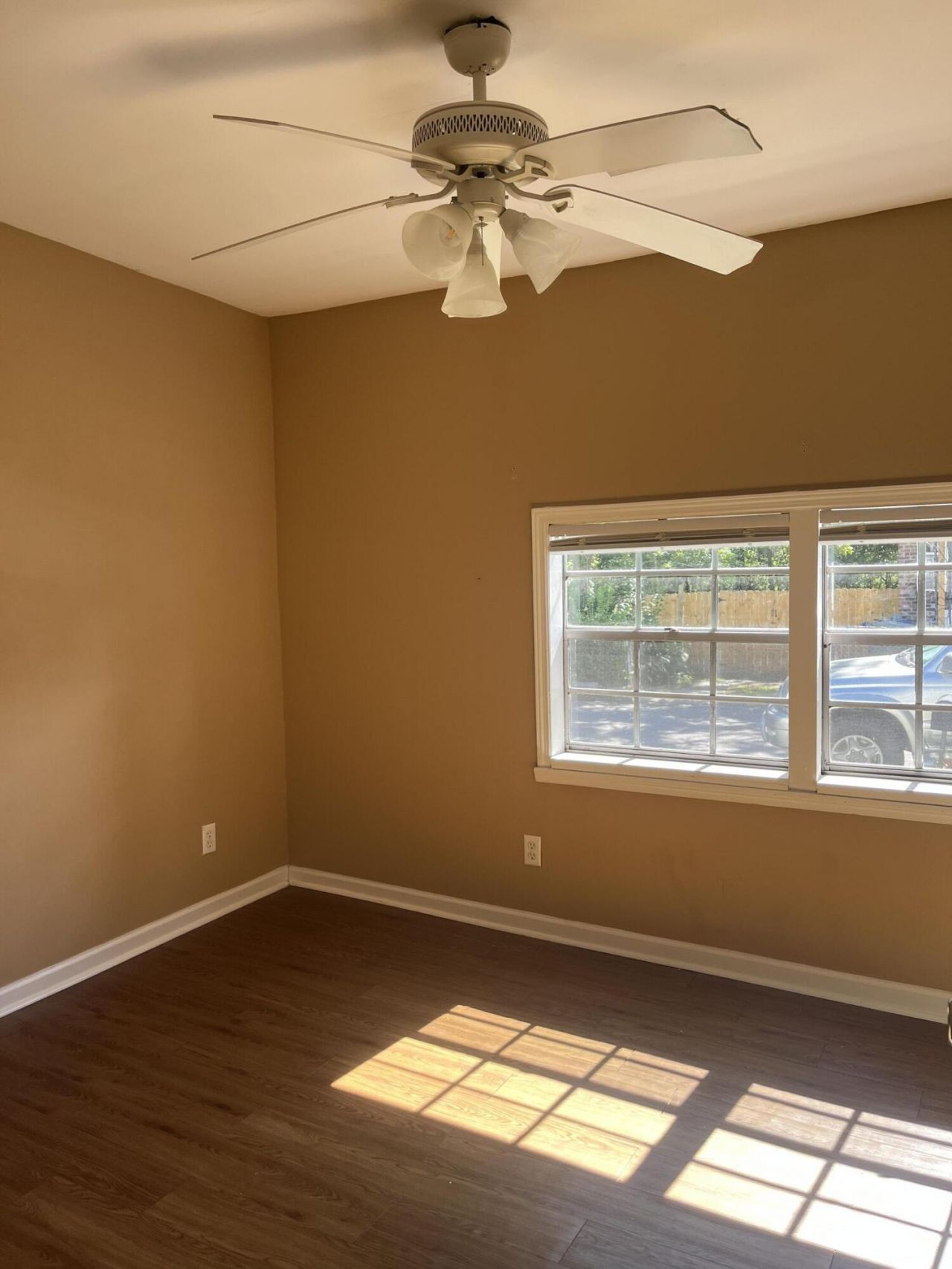 1822 Austin Avenue Photo 12