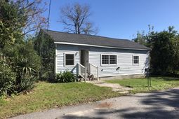 1822 Austin Avenue photo 4