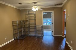 1822 Austin Avenue photo 4