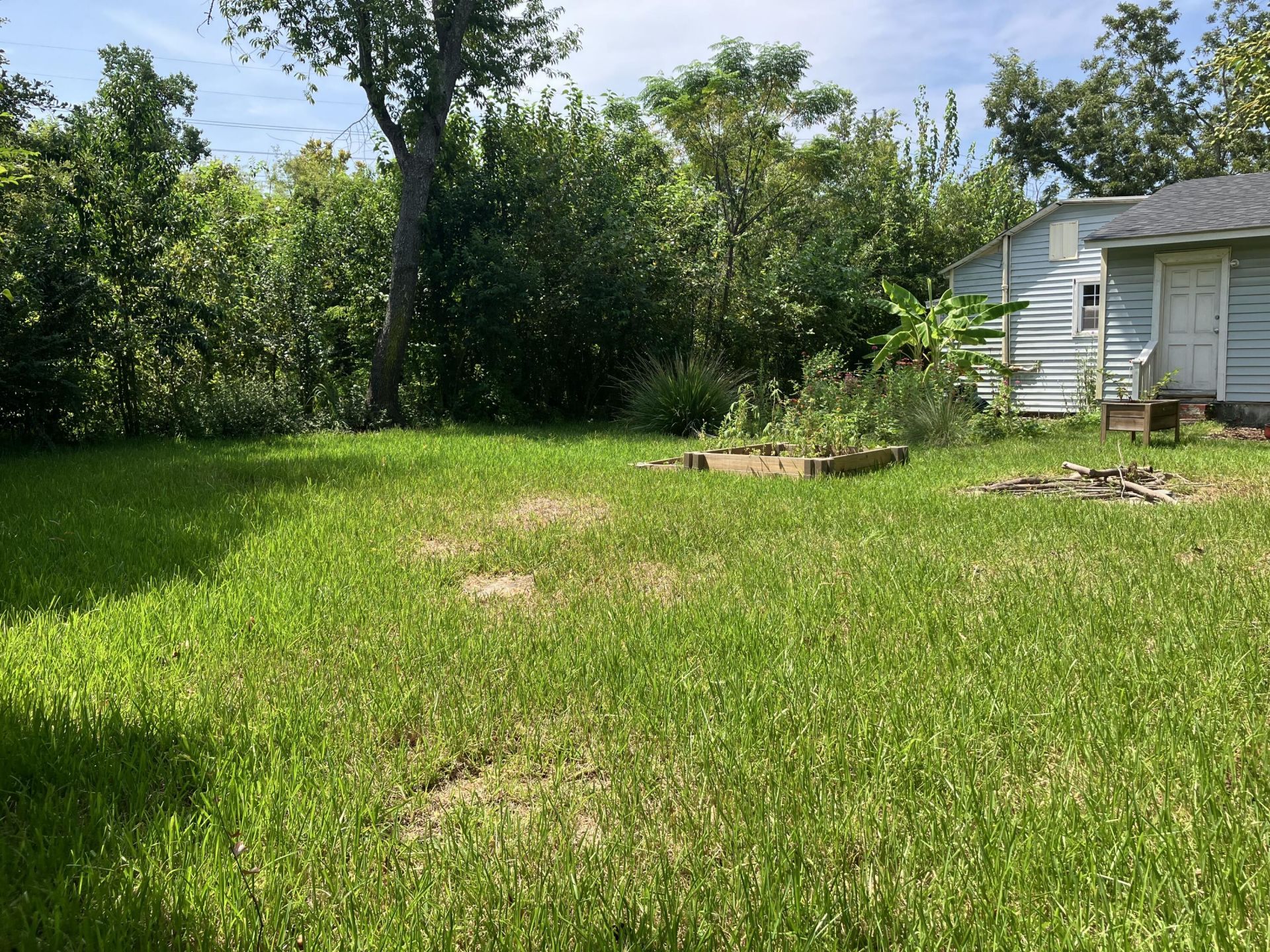 1822 Austin Avenue Photo 5