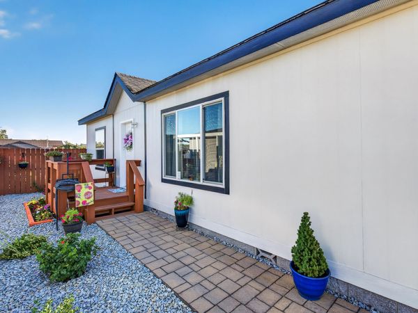 93 Northridge Terrace, Unit SPC 56, Medford, OR 97501
