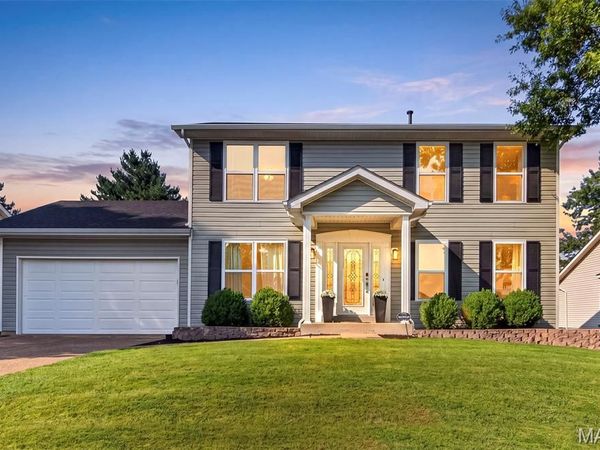 1941 Royal Heir Drive , O'Fallon, MO 63366