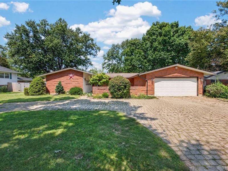 2317 E Rahn Road, Dayton, OH 45440 Photo 1