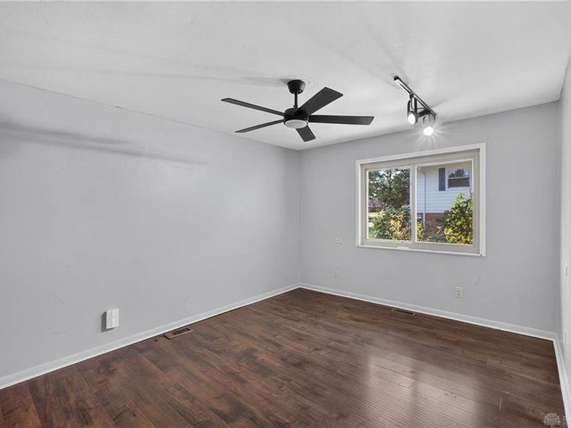 2317 E Rahn Road, Dayton, OH 45440 Photo 27