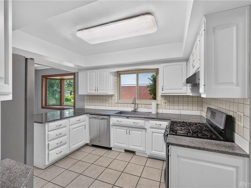 2317 E Rahn Road, Dayton, OH 45440 Photo 5