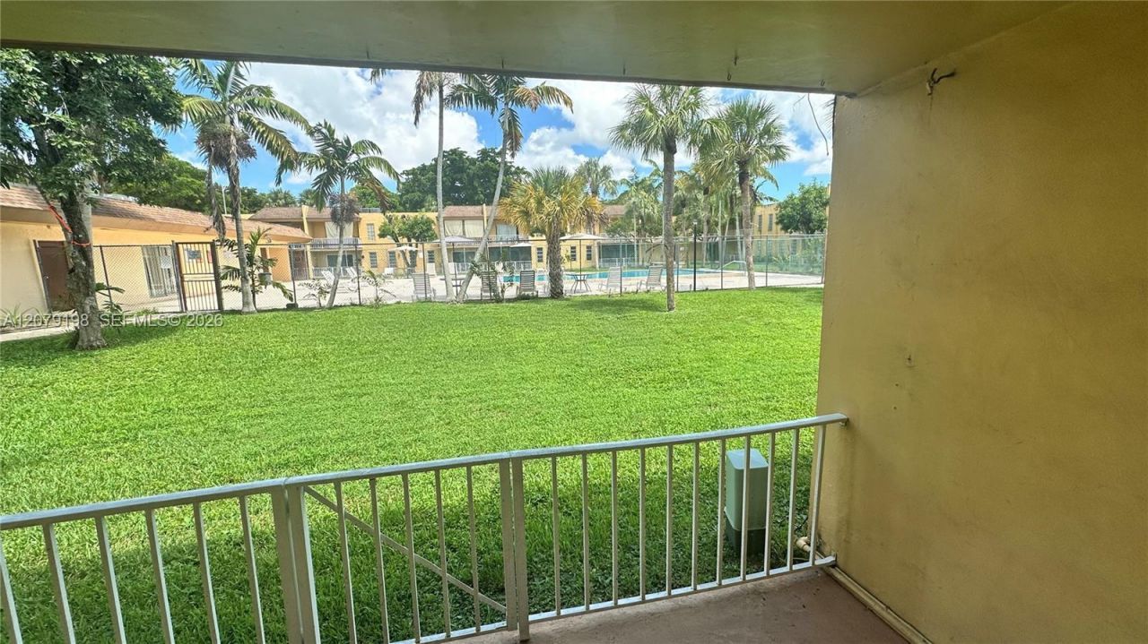 13700 SW 62nd St , Unit 138, Miami, FL 33183 Photo