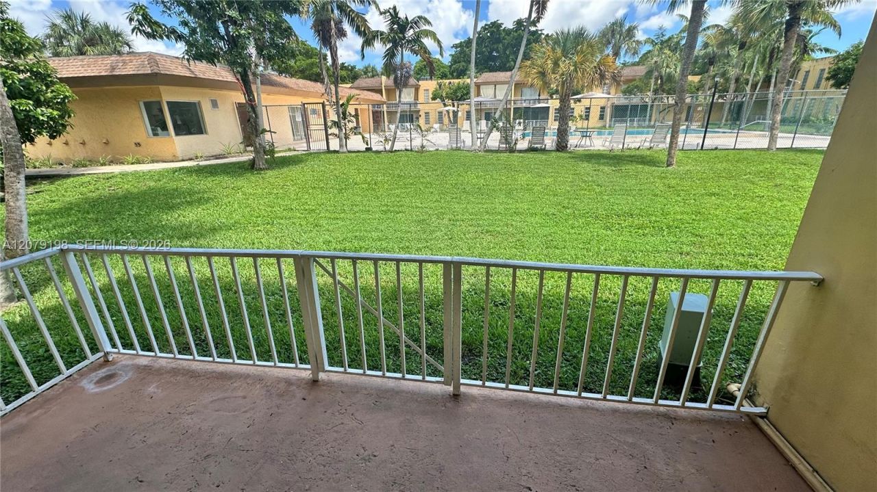 13700 SW 62nd St , Unit 138, Miami, FL 33183 Photo