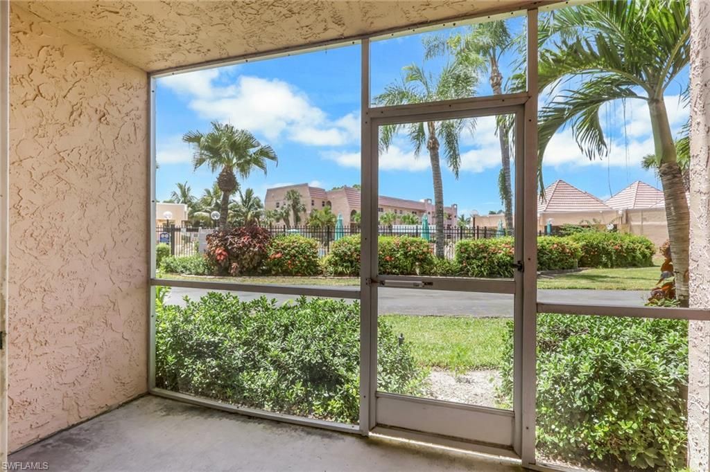 200 Forest Lakes Blvd , Unit 108, Naples, FL 34105 Photo