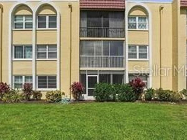 1085 FOREST LAKES DRIVE , Unit 102, NAPLES, FL 34105
