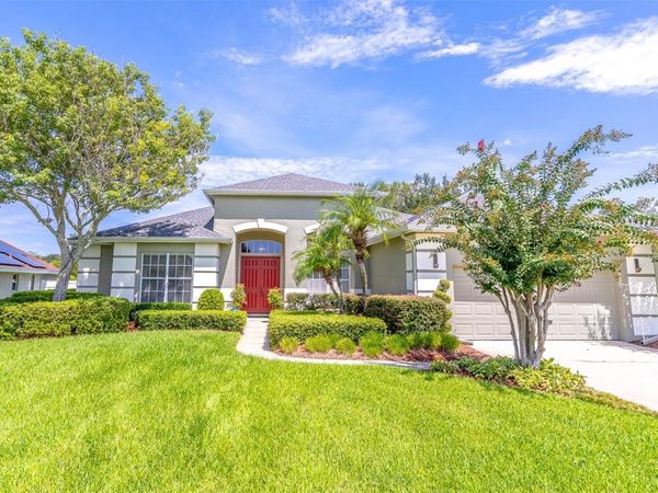 537 LAURENBURG LANE , OCOEE, FL 34761
