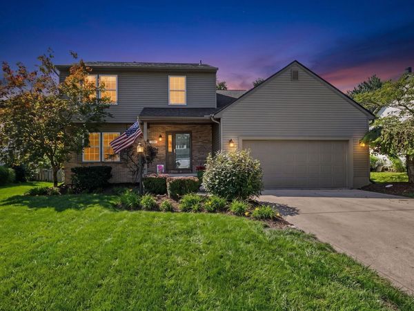 389 Rambling Brook Drive , Pickerington, OH 43147