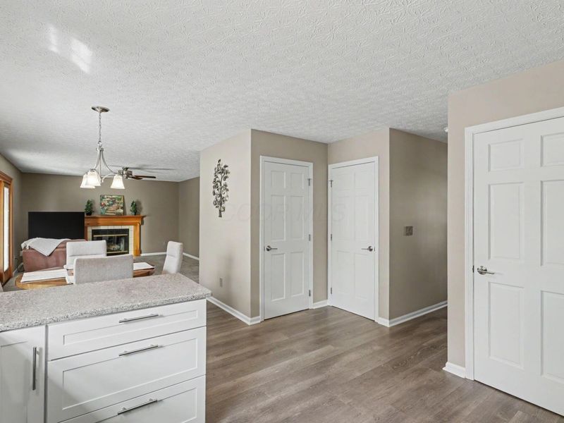 389 Rambling Brook Drive, Pickerington, OH 43147 Photo 12