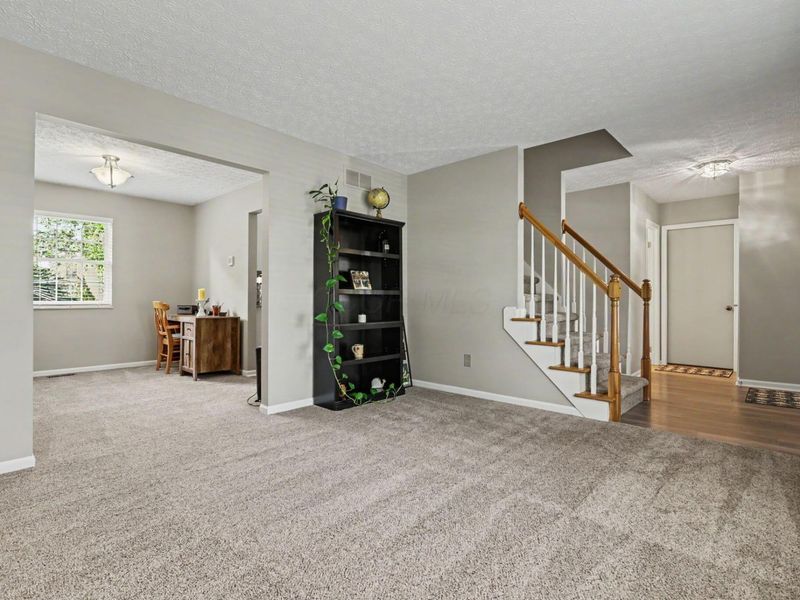 389 Rambling Brook Drive, Pickerington, OH 43147 Photo 18