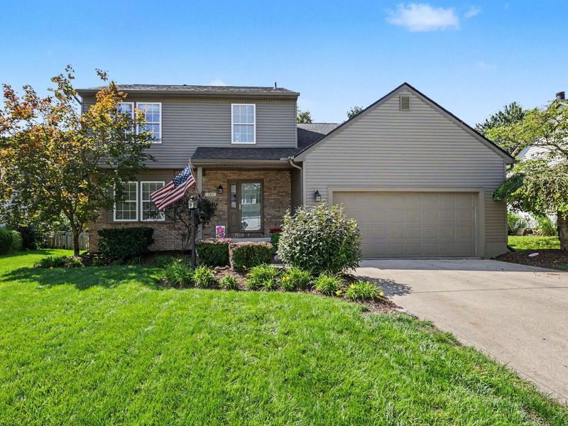 389 Rambling Brook Drive, Pickerington, OH 43147 Photo 2