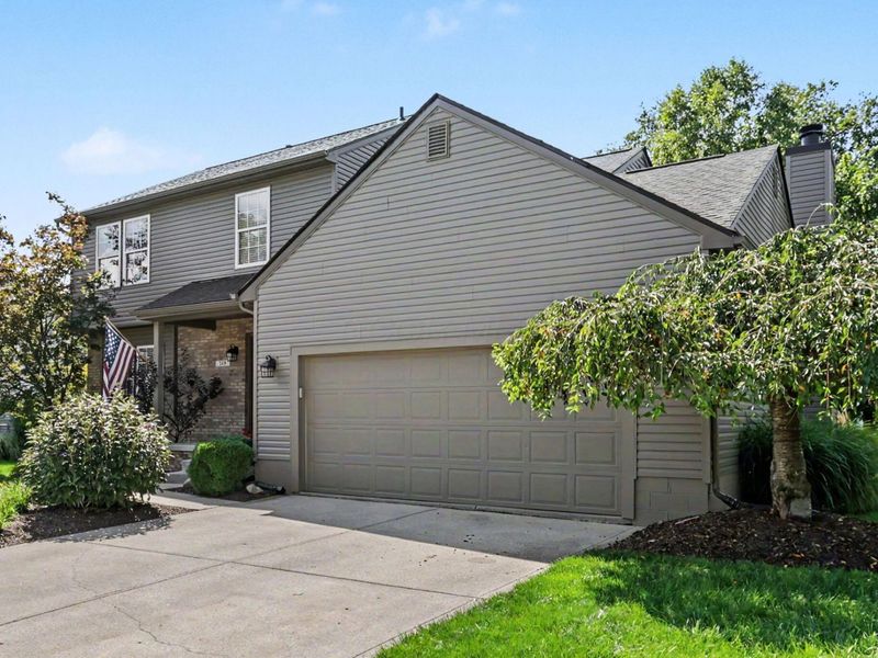 389 Rambling Brook Drive, Pickerington, OH 43147 Photo 4