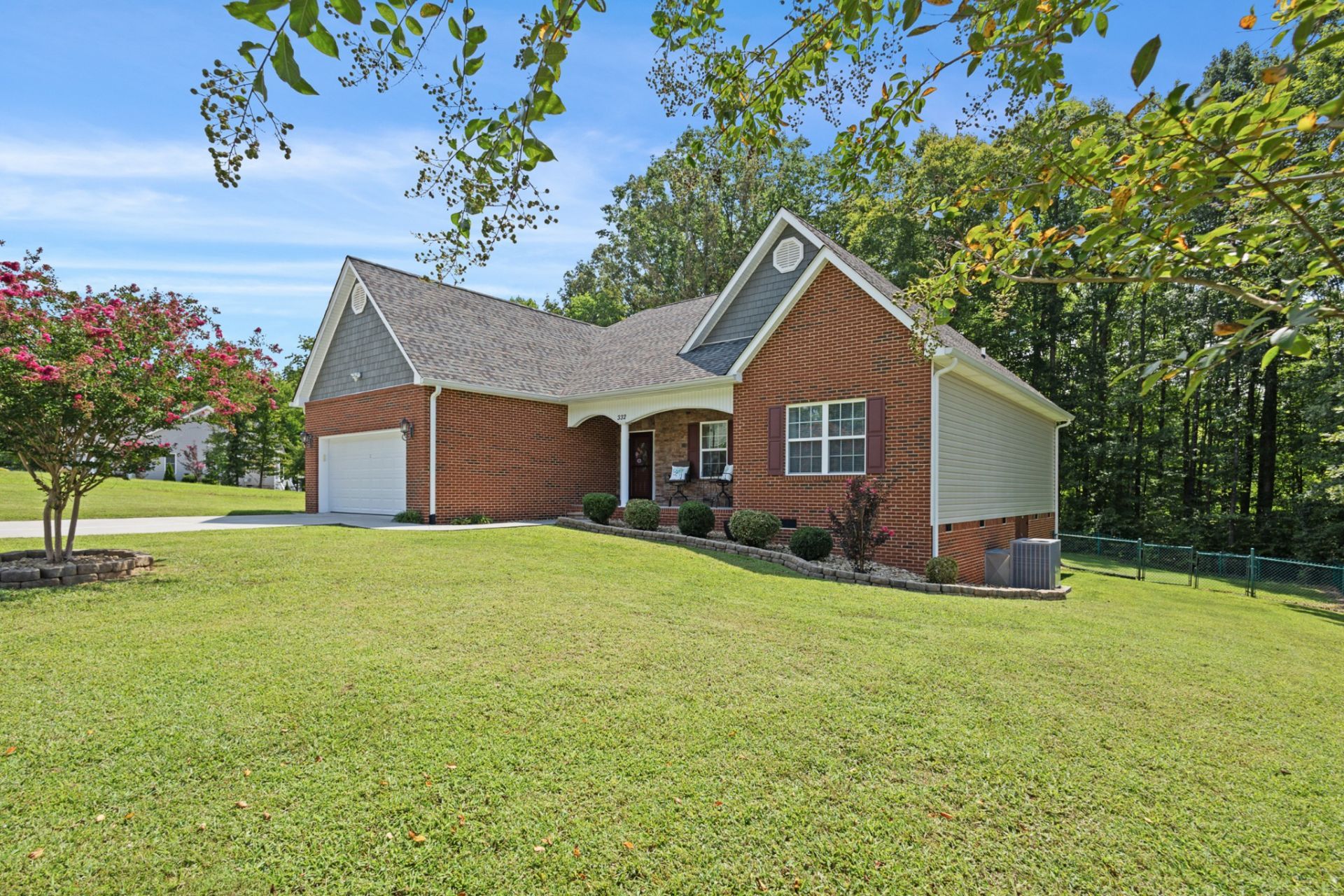332 Shadows Lawn Dr, Athens, TN 37303 Main Photo