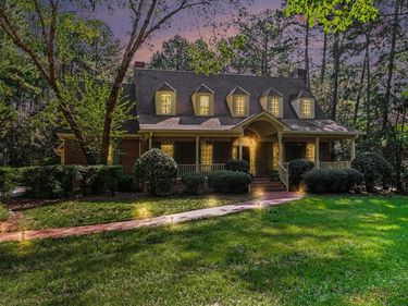 105 Ukiah Lane, Chapel Hill, NC 27514