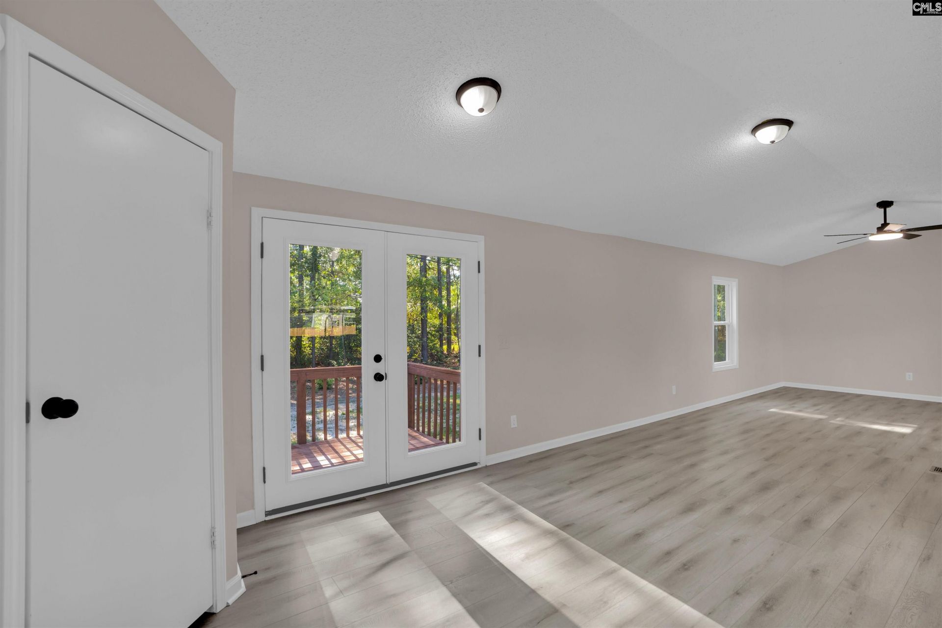 329 Kyzer Road  Photo 14