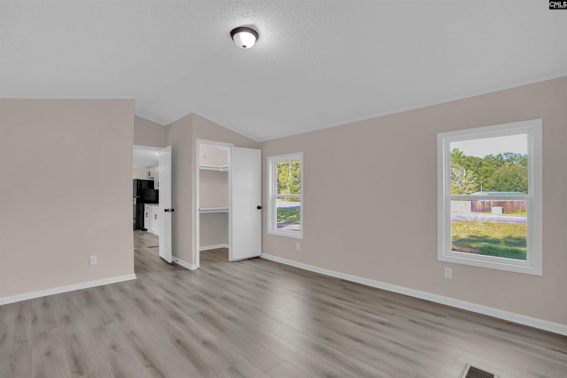 329 Kyzer Road  Photo 17