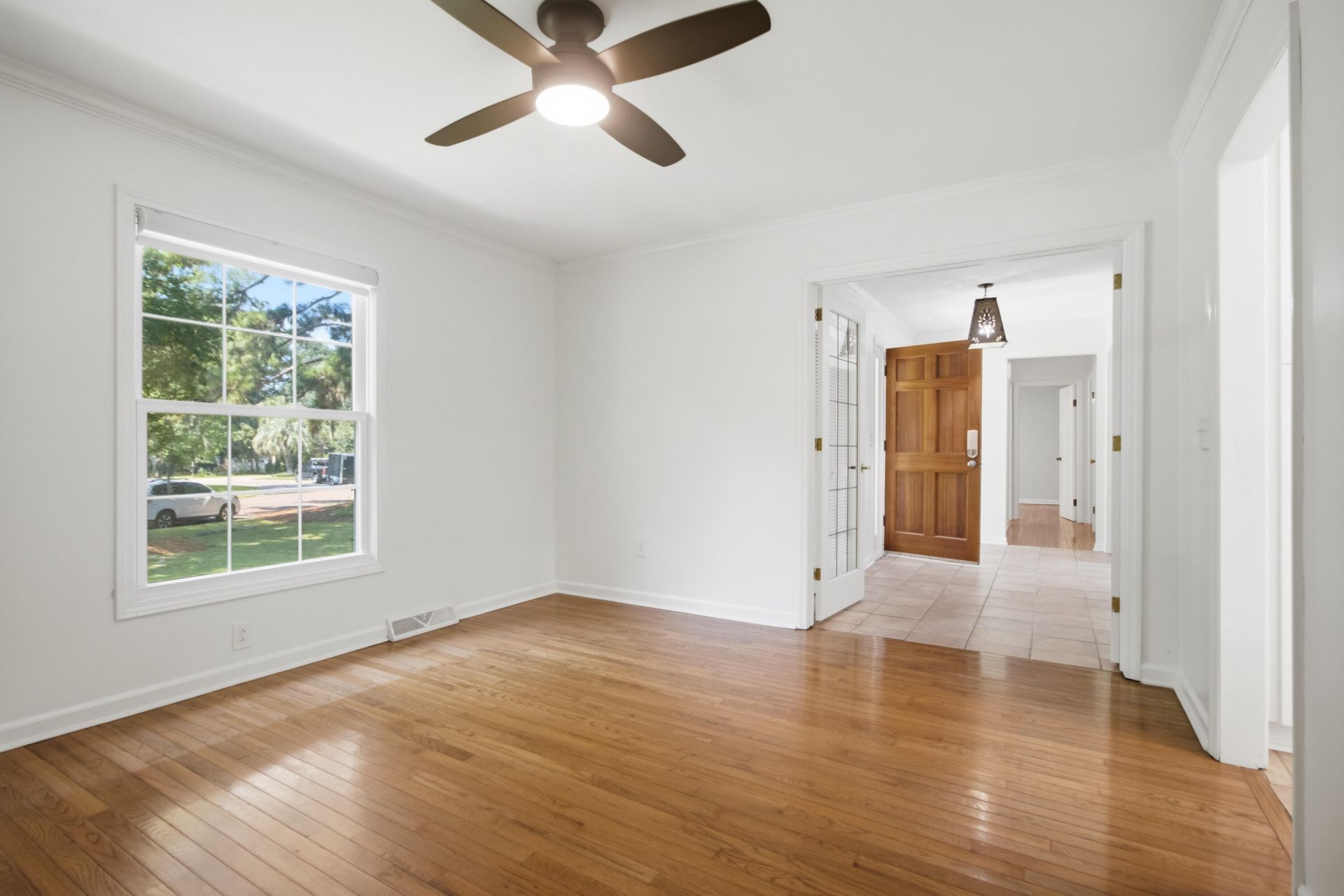 1042 Planters Curve Photo 17