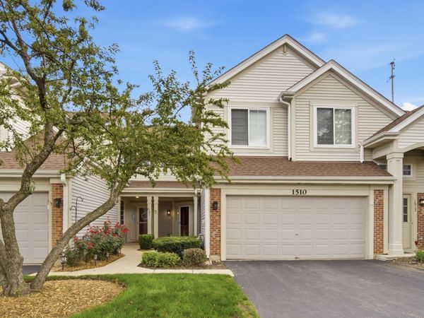 1510 N Waterbury Circle , Palatine, IL 60074