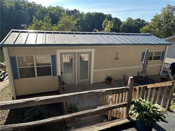 135 Clubhouse Drive Extension , New London, NC 28127