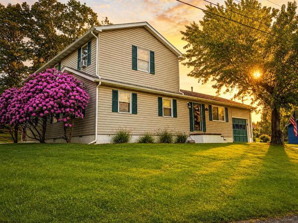 49 Nottingham Place, Morgantown, WV 26508