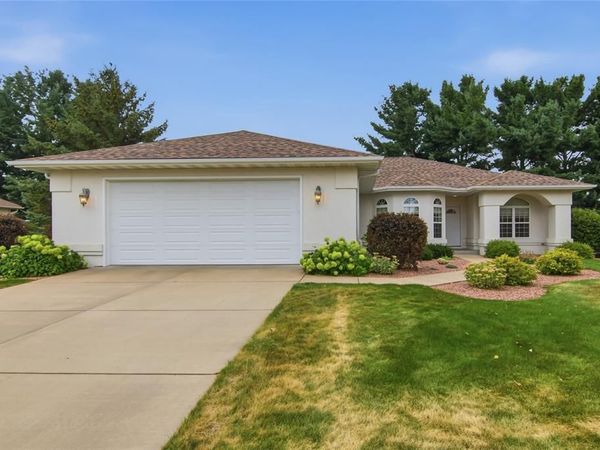 1807 Pine Park Drive, Eau Claire, WI 54701