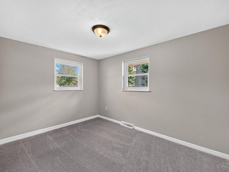5564 Garrett Drive, Miami Township, OH 45150 Photo 11