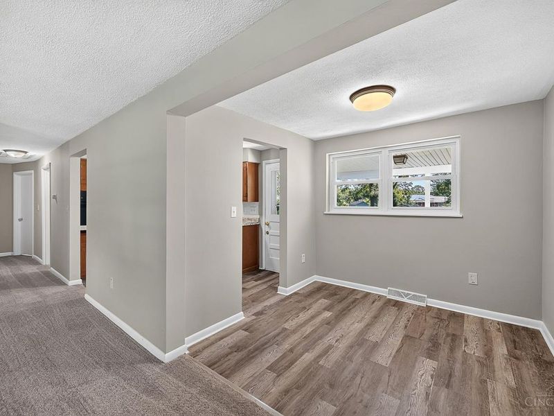 5564 Garrett Drive, Miami Township, OH 45150 Photo 13