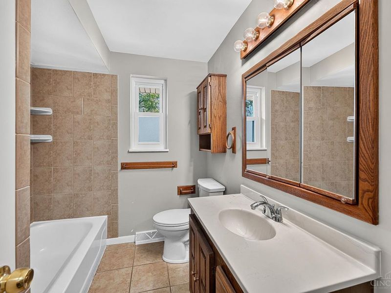 5564 Garrett Drive, Miami Township, OH 45150 Photo 21