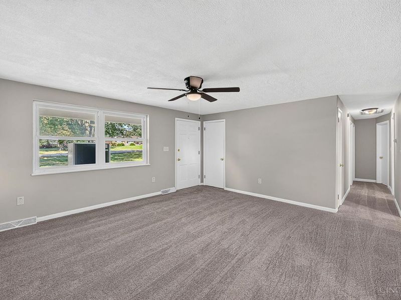 5564 Garrett Drive, Miami Township, OH 45150 Photo 4
