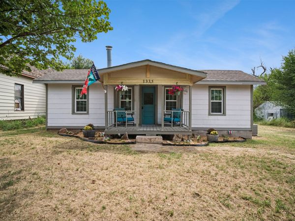 1335 E Maple St , Cushing, OK 74023