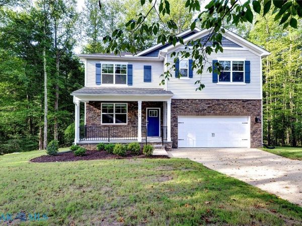 7785 Patriots Way , Gloucester, VA 23061